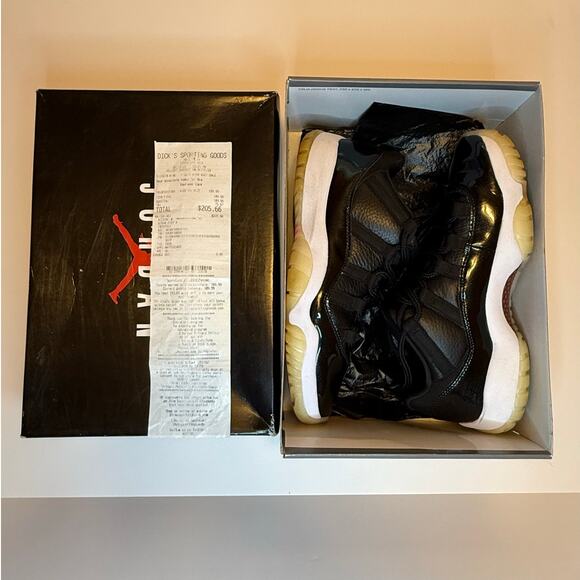 Air Jordan 11 Retro Low '72-10' Men's sz: 10 EXCELLENT CONDITION - Picture 8 of 9